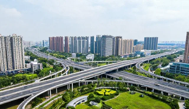 企业管理系统适用场景与限制分析